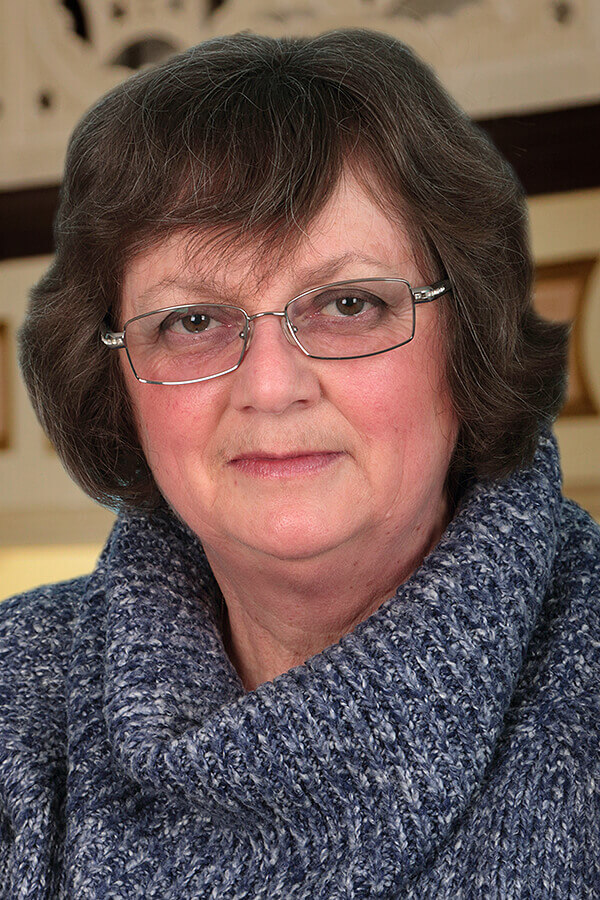 Cllr Bev Dooley